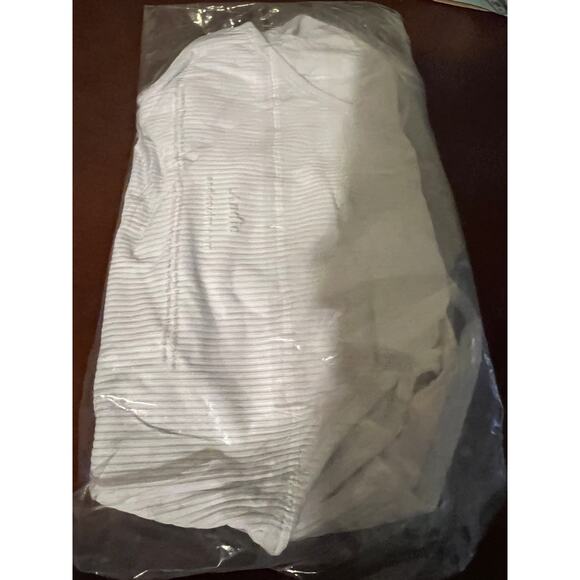 NWT Andie Women's The Laguna Ribbed Open Back One Piece Swimsuit White Size XST - Picture 2 of 7